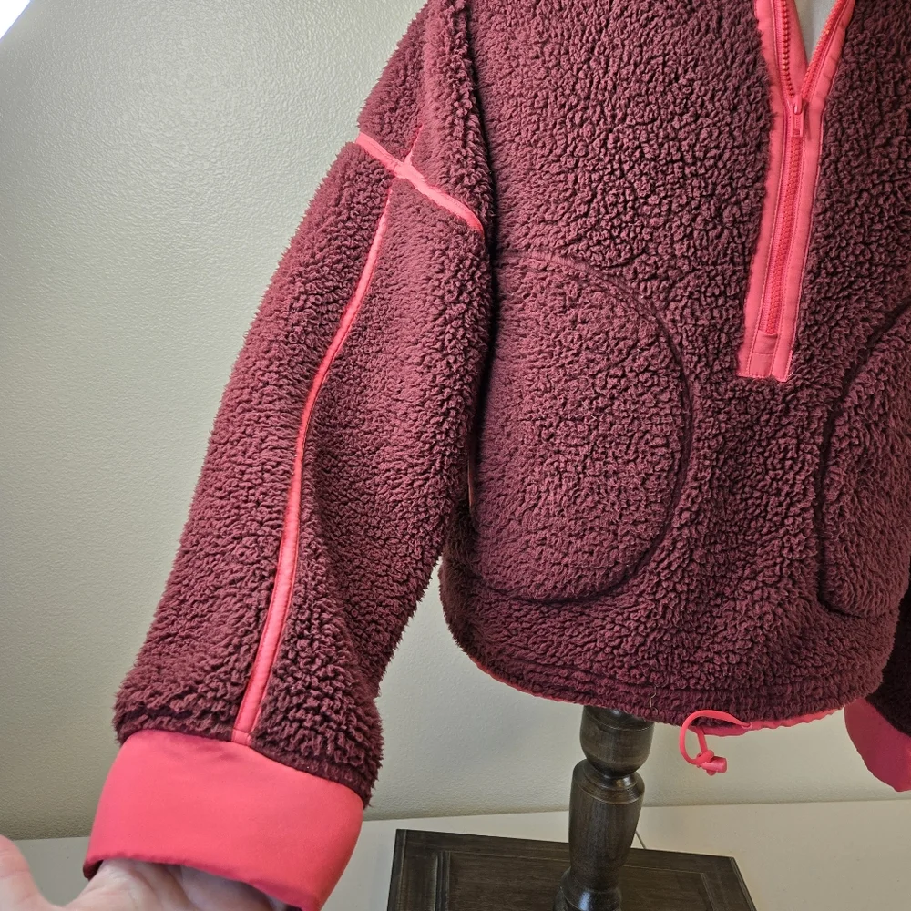 SO Teddy Half Zip Jacket Marroon and Pink Size Large